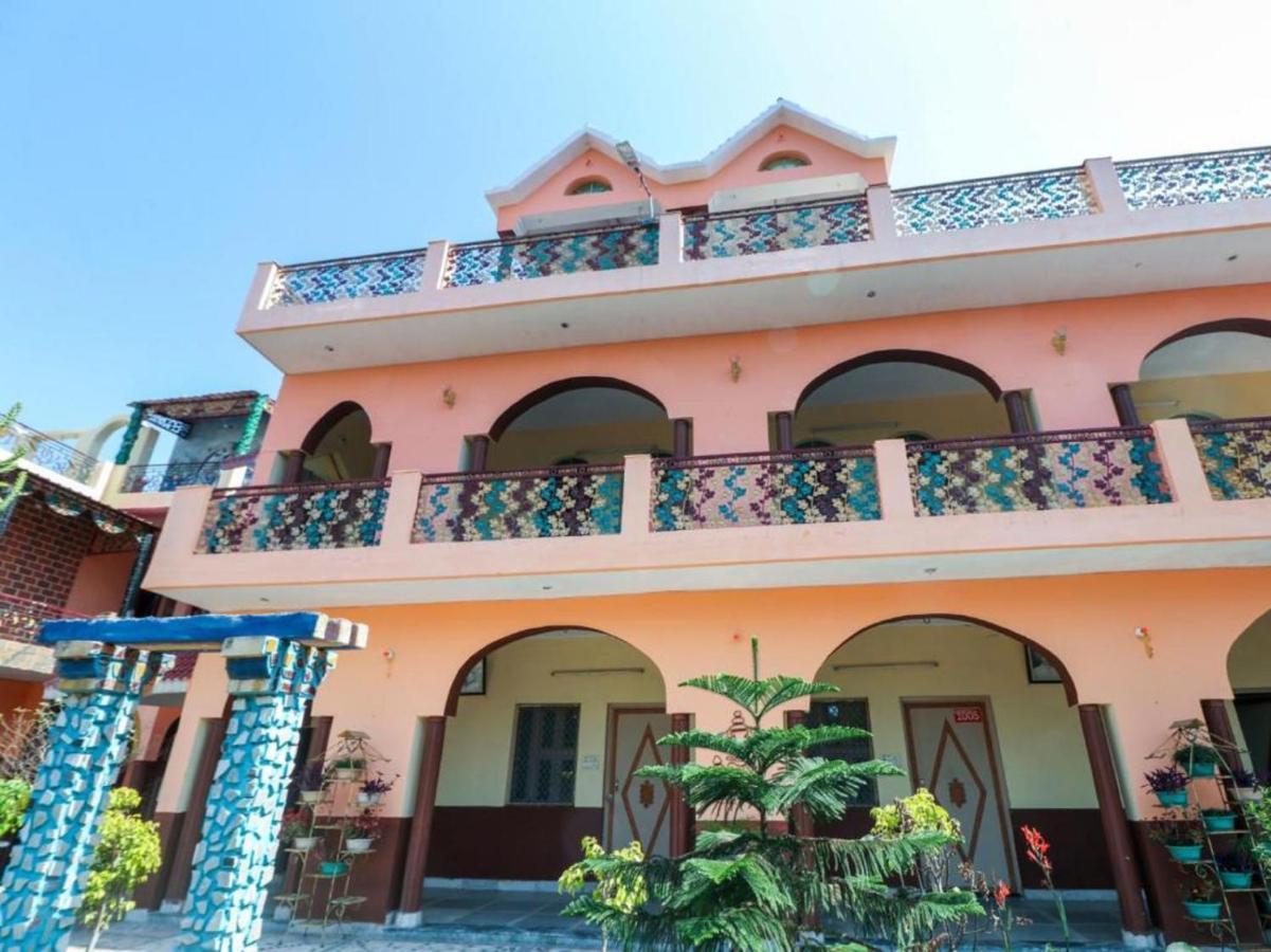 Oyo 73800 Kushal Guest House Jaipur Eksteriør bilde